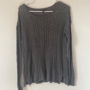 Grey American Eagle sweater